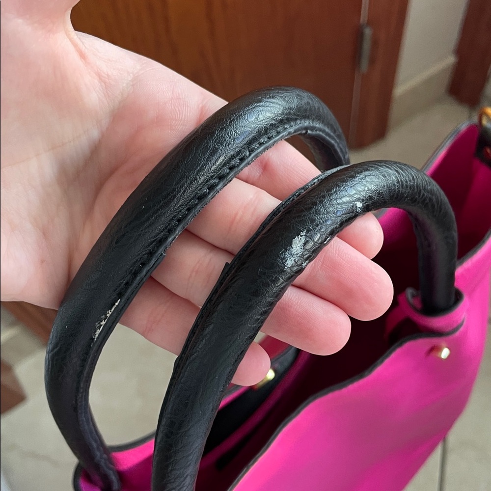 Large Pink Purse - Picture 10 of 13
